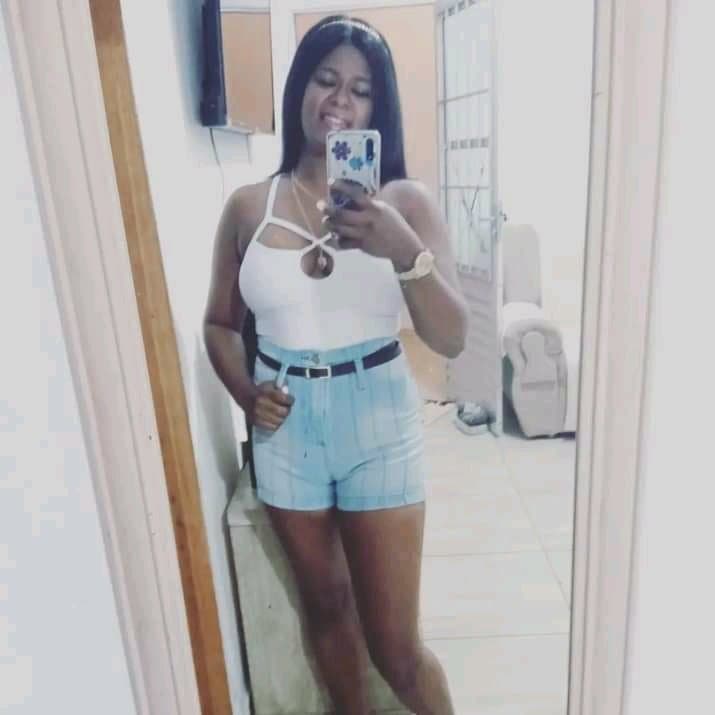 Diana Vanessa, puta casada de bola na rede Recife traindo o Marido.