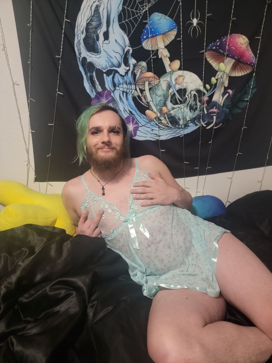 Blackmail me into being the biggest fag I can be tele in comments I live to be a faggot online