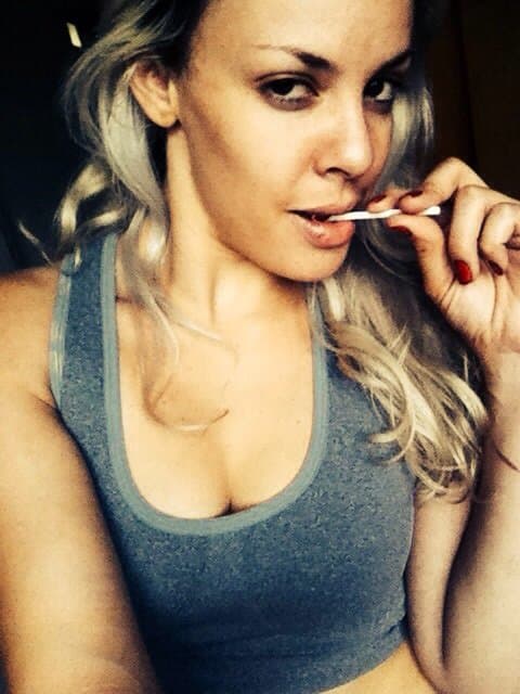 Brazilian nurse from SAMU (Mobile Emergency Care Service) Public Health Care leaked photos