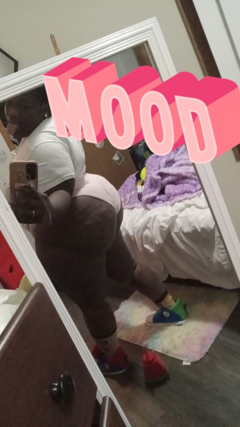 HUGE THICK MEGA EBONY BBW BUG OLE JUICY ASS BOOTY