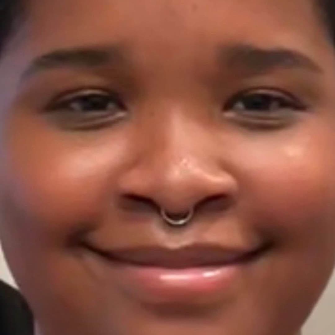 Pizza Driver from cali said she wanna be famous.