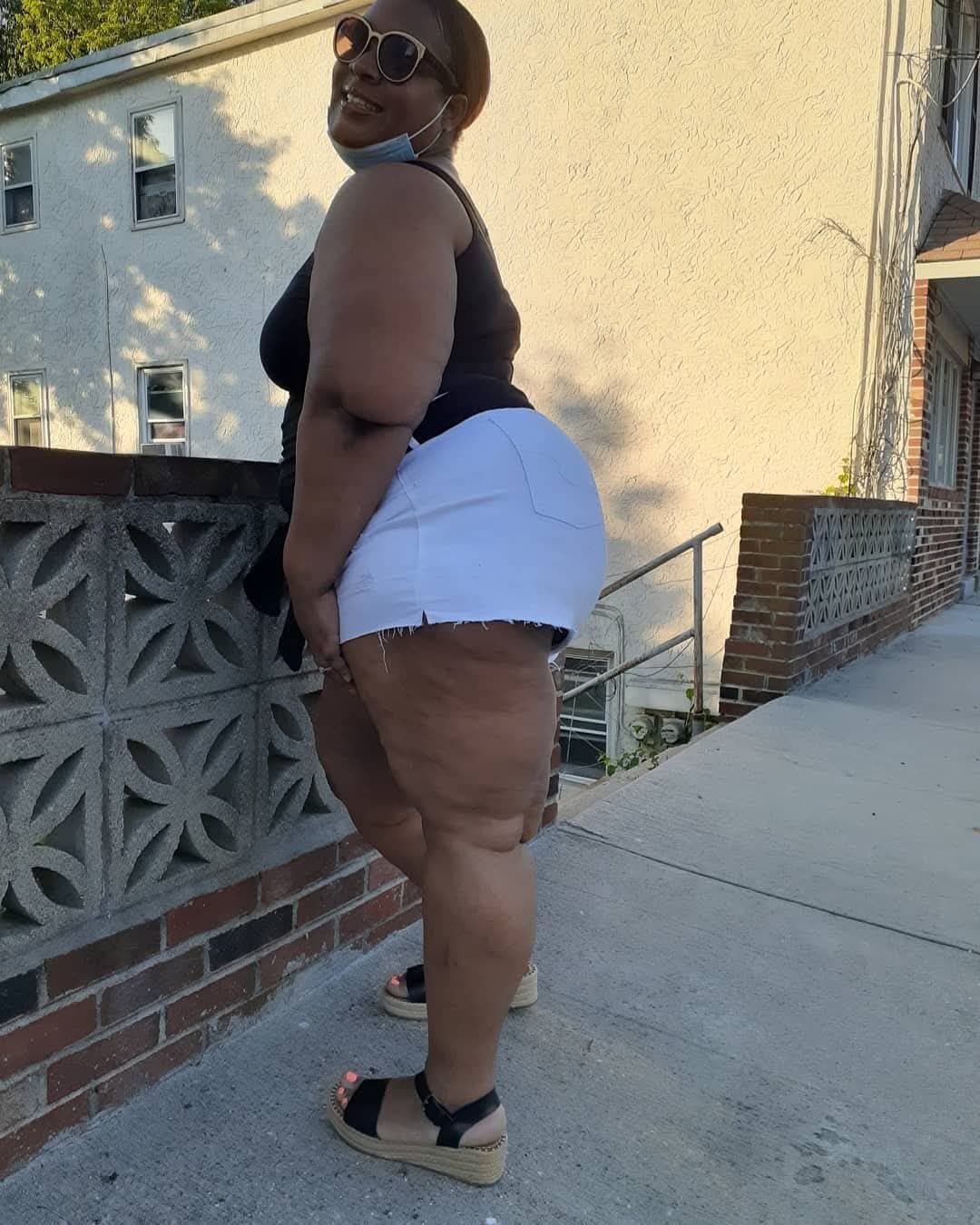 BIG JUICY BBW BIG OLE BOOTY ASS