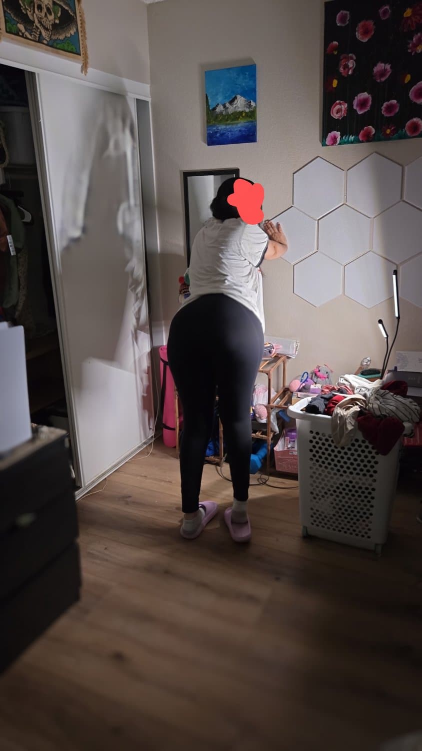 Fine ass latina has my cock throbbing. Rate her and repost the cum toy. Rate in comments!!!!!