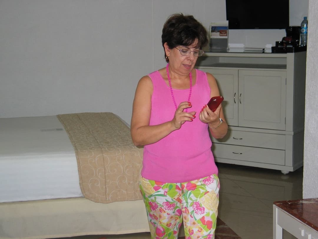 Click to view full size Más de Cristy Sanchez y Lety Cortes