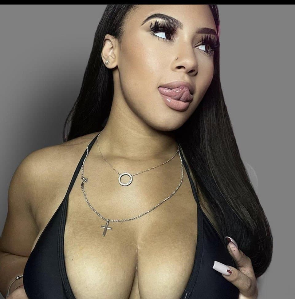 Jüłéřřï @Ⓜ️?️řē ????