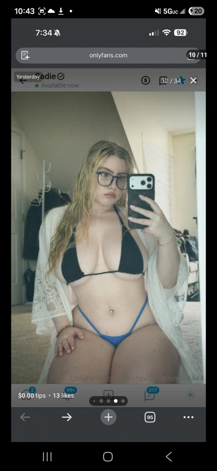 18 years old whore, blonde big tits big ass Gid bless America and her whore ass