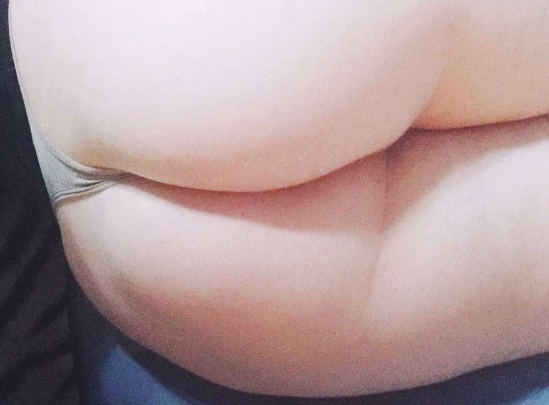 25 year old Webslut Jess from Midwest USA