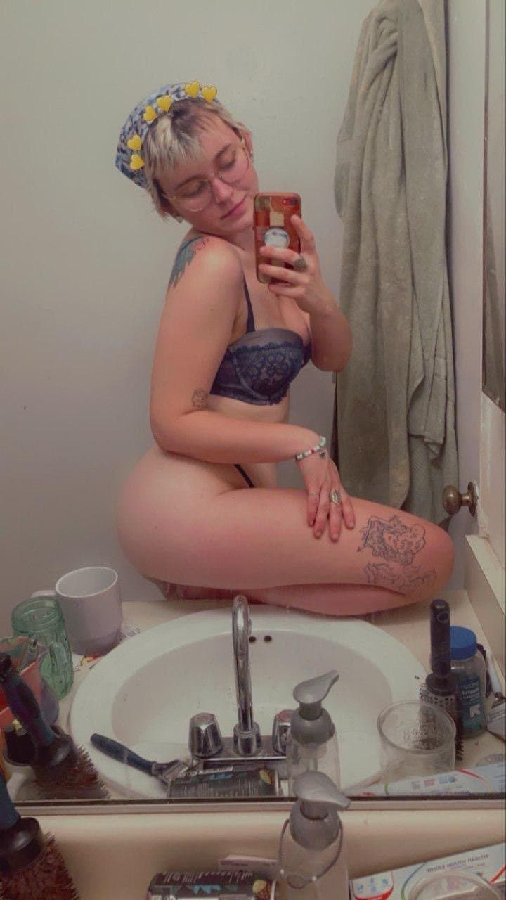 Look at this cheating slut adele shared by ex! Make her a web slut