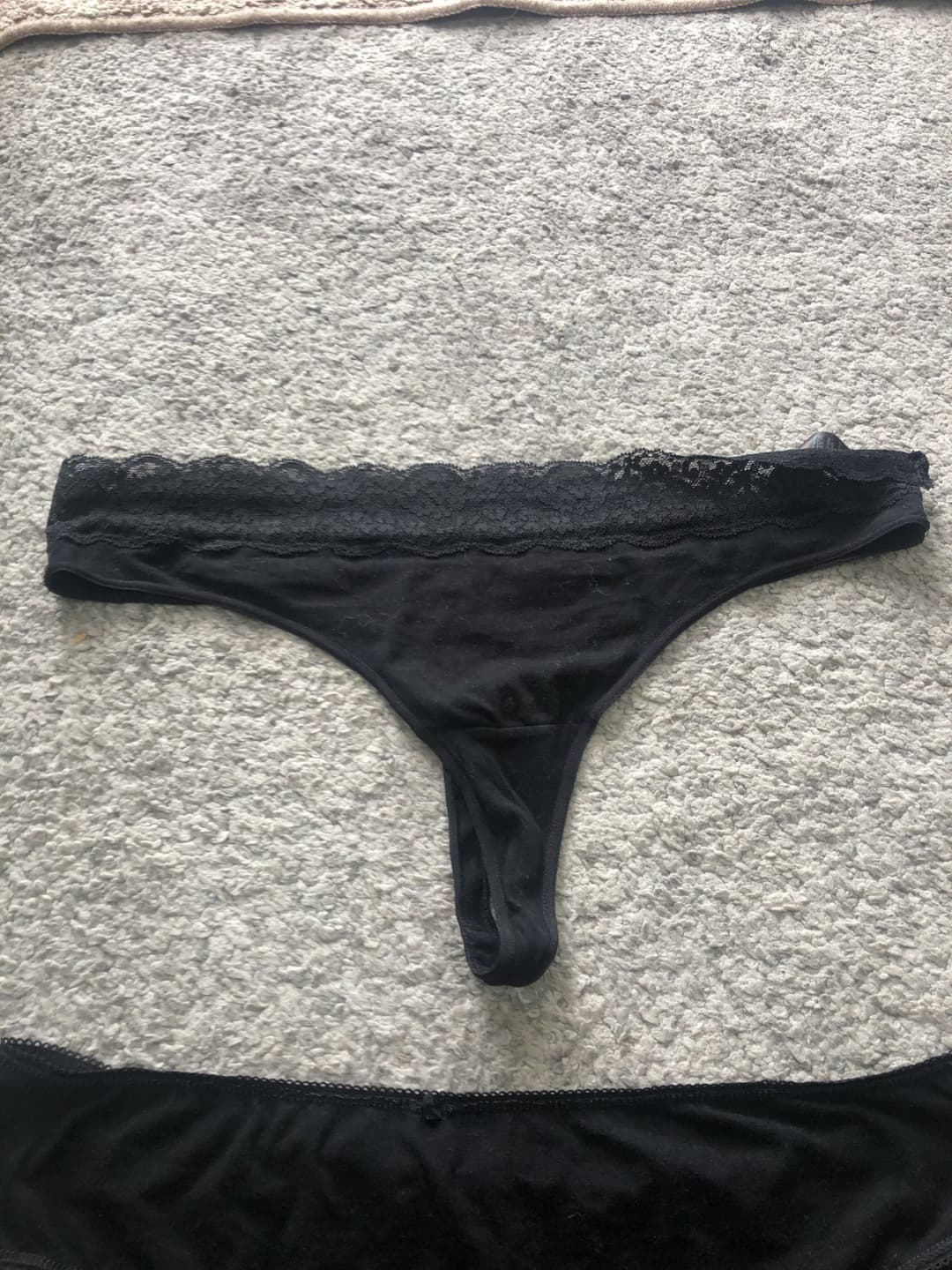 Uk milf big black pants fresh out the wash ?