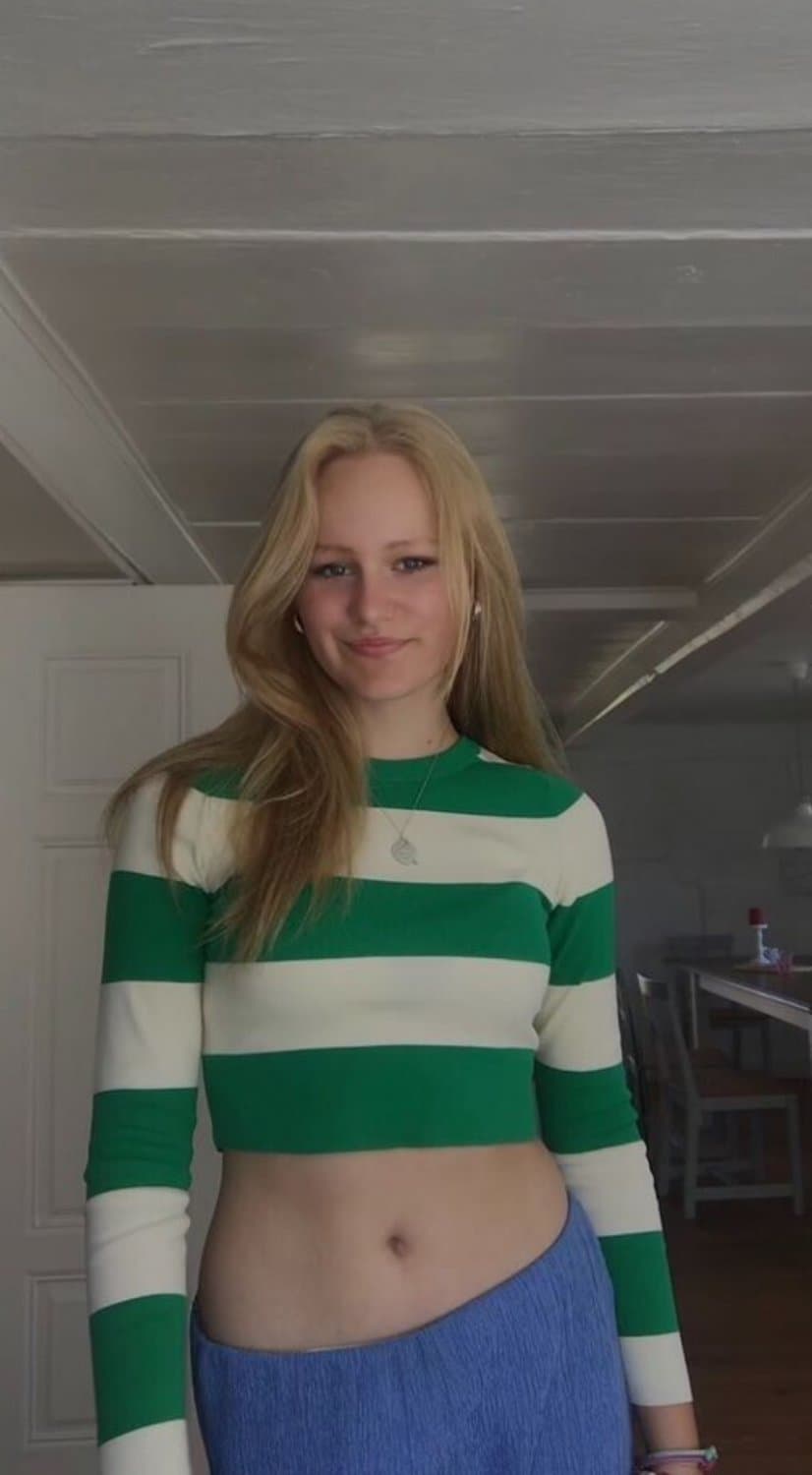 Blonde Rich fucktoy to breed (dm for more)