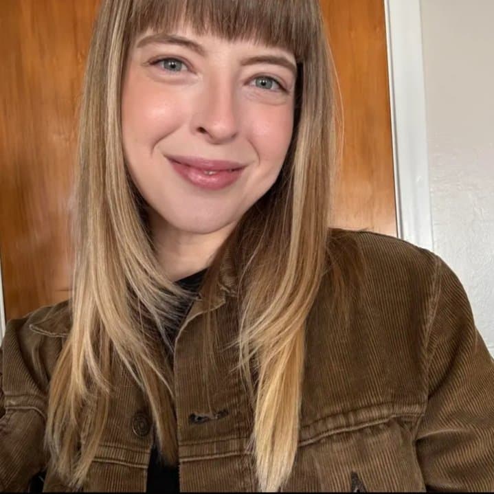 My Sexy Aunt And Her Juicy Ass