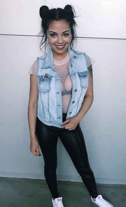 Busty nigga loves showing off her big tits & whore feet for perv white cocks to jerk off to her