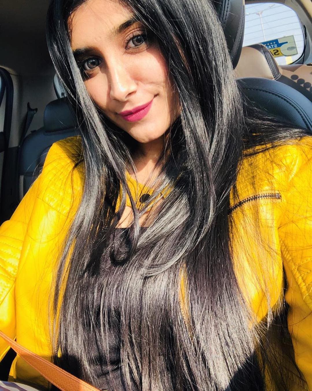 Tinder Indian Girl Leaks Videos And Photos Cute BHig boobs Busty Girl Part 2