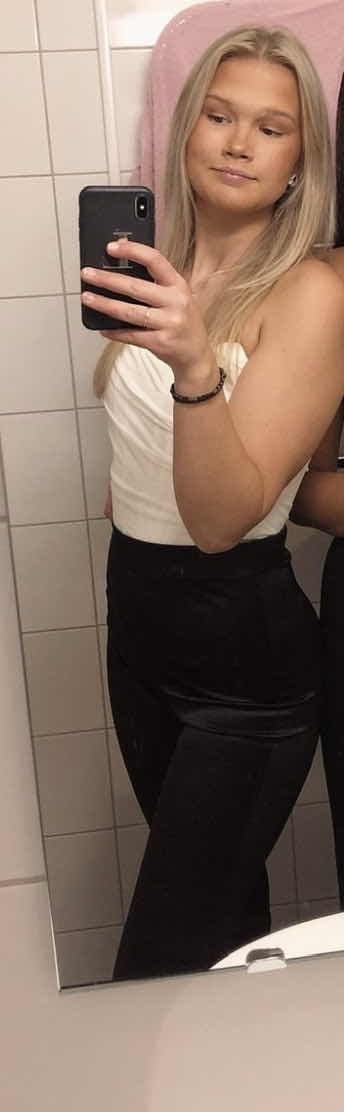 Eric’s sisters friend Lisa Rydholm