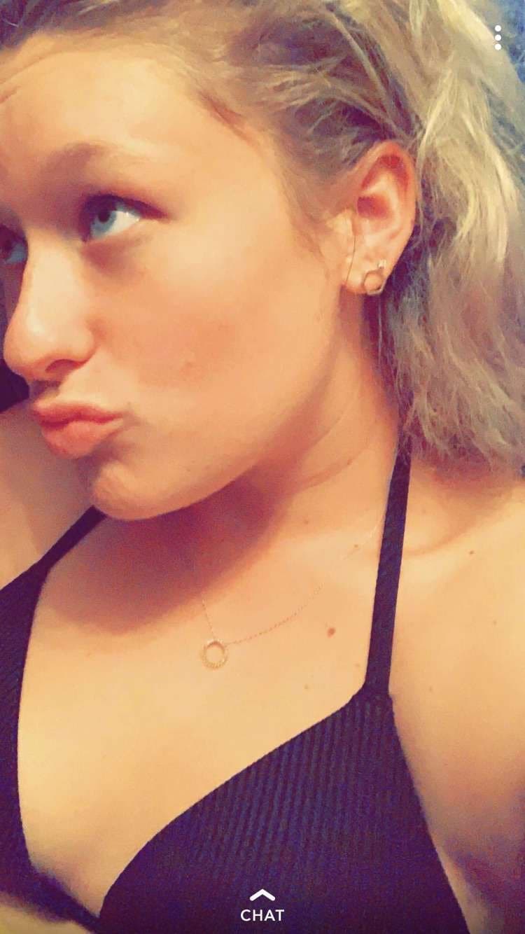 Buddy wanted his ex wife to be seen by all Jocelyn 25