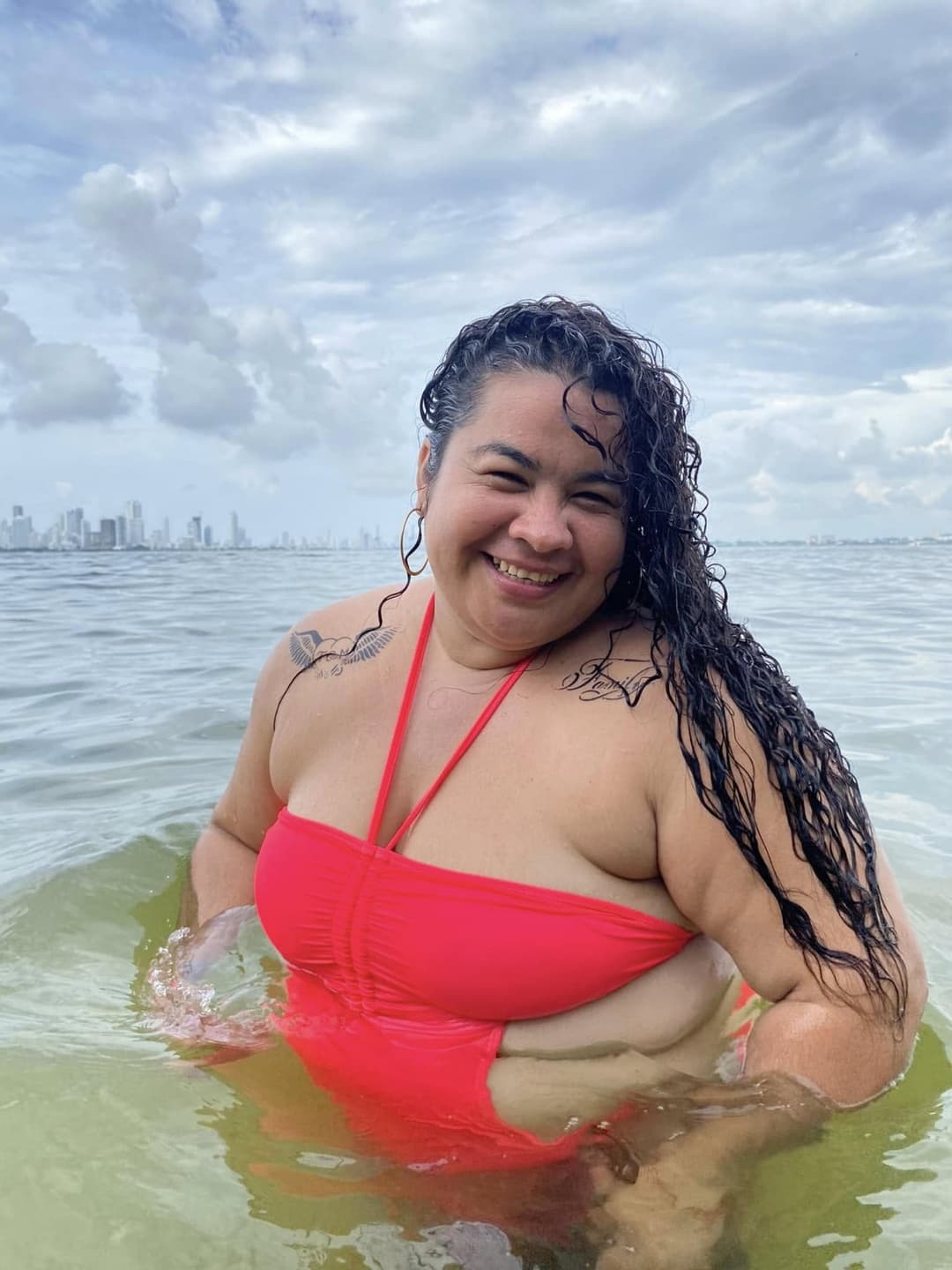 COLUMBIAN BBW BIKINI BABE