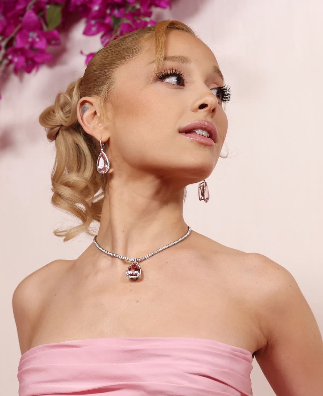 Ariana Grande is the best porn ?