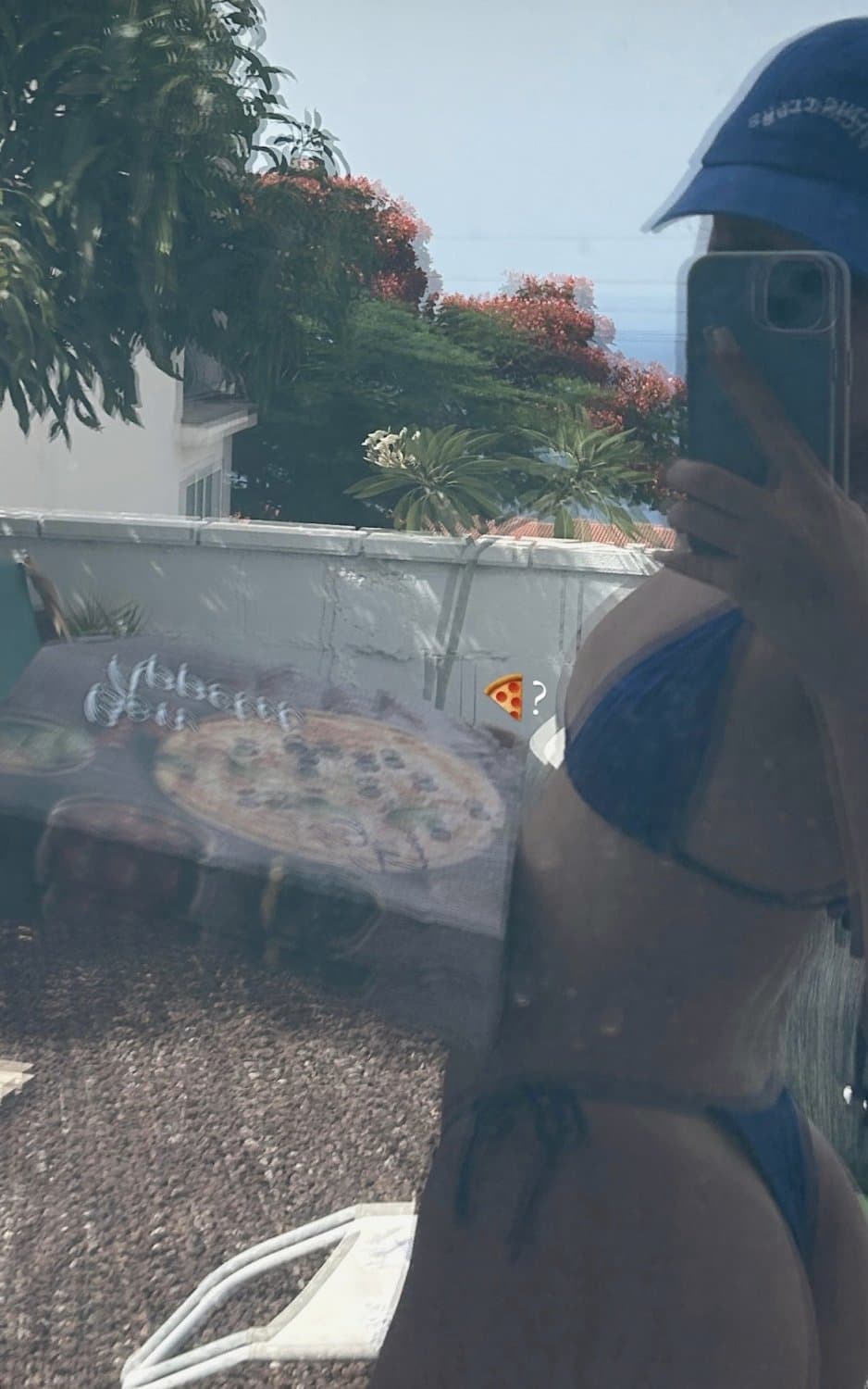 Ainara chinea, una puta ninfomana cuyo único talento es levantar pollas y ser una cerda