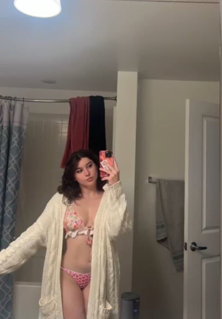 Click to view full size Halle