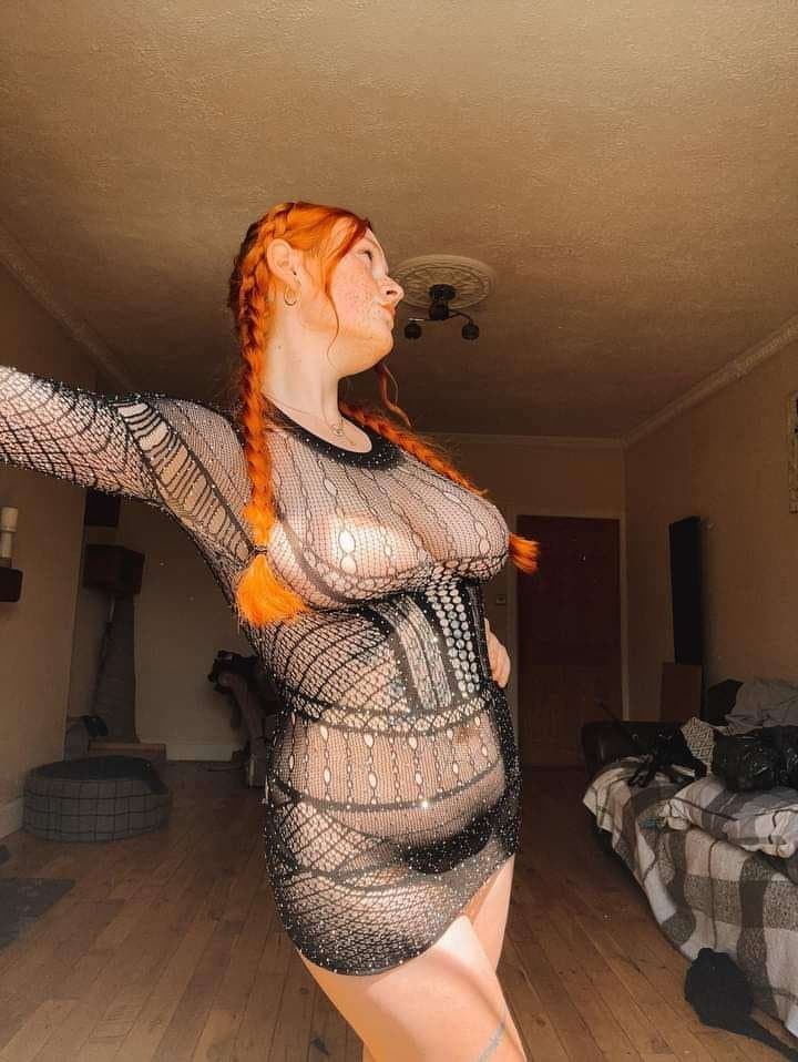 CHECK COMMENTS - Offering FULL MEGA to people in return for any info on REPOSTS.