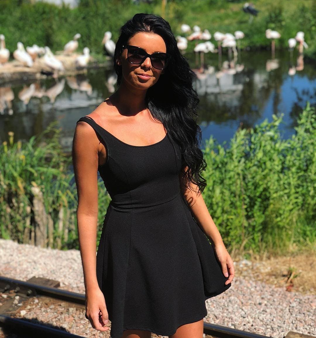 Public exposure. Rasmus Eriksen shows what a cunt he is with Dirty pictures with his friend Line on