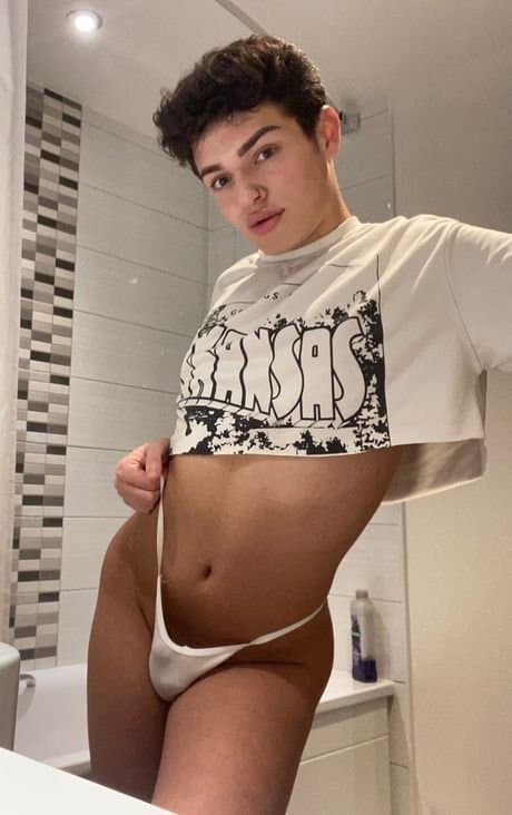 ⚡️TWINKS DRAG FEMS GAY⚡️FACE PORN ?