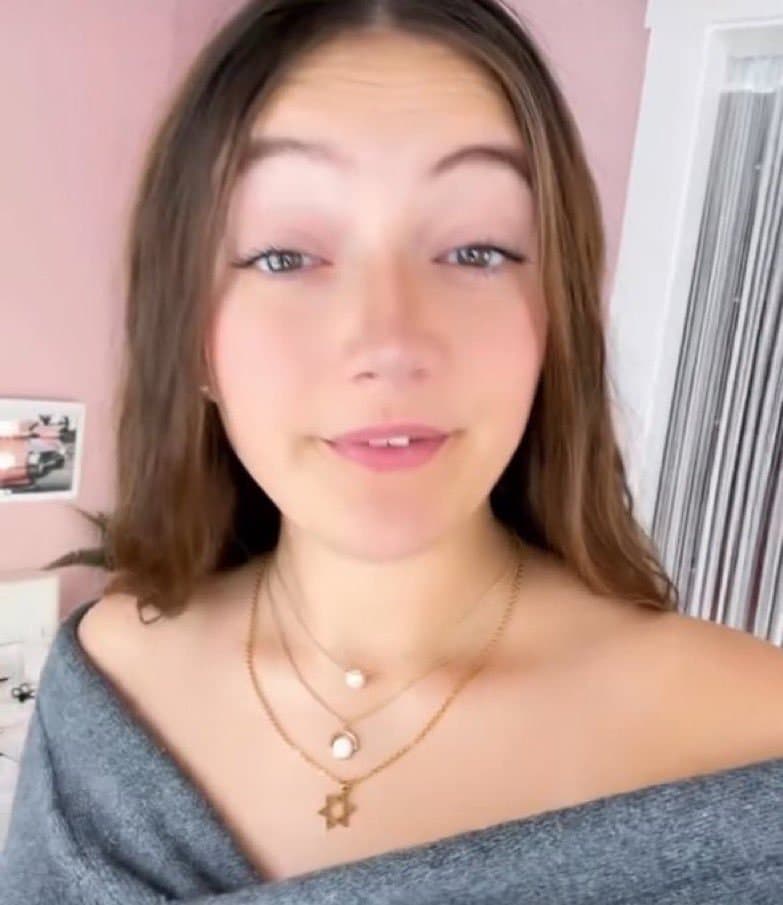 Busty PAWG slut ella from Colby College