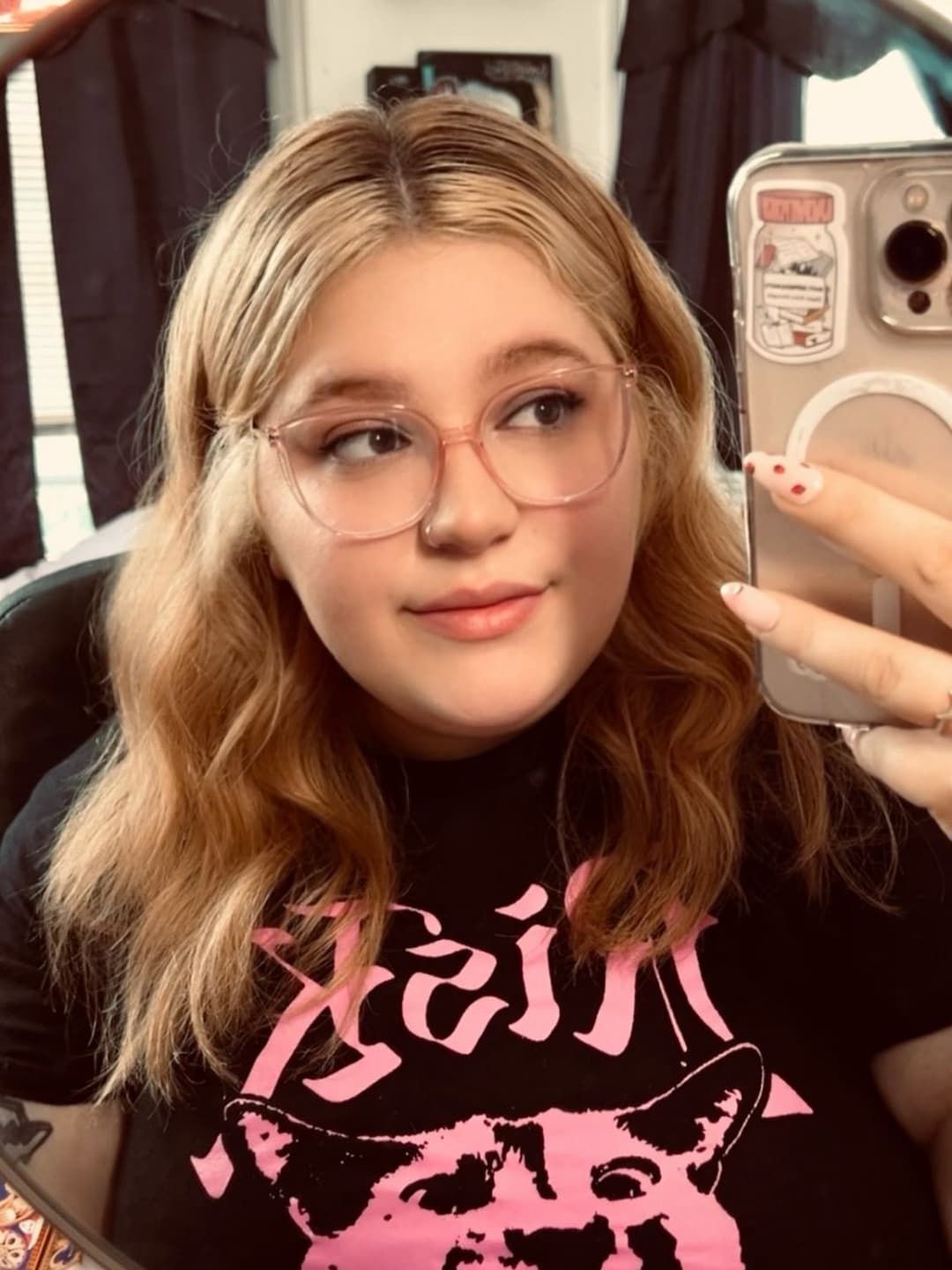 Click to view full size Kaylei 26yr old Goth BBW from MA