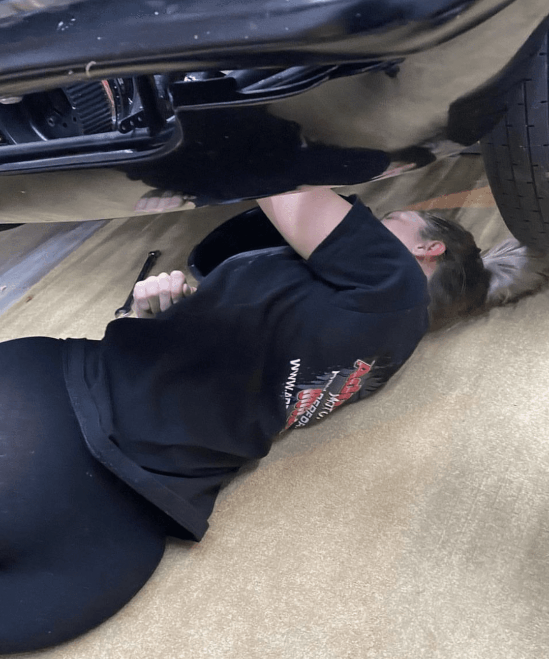 Beautiful thick blonde mechanic slut pt 2
