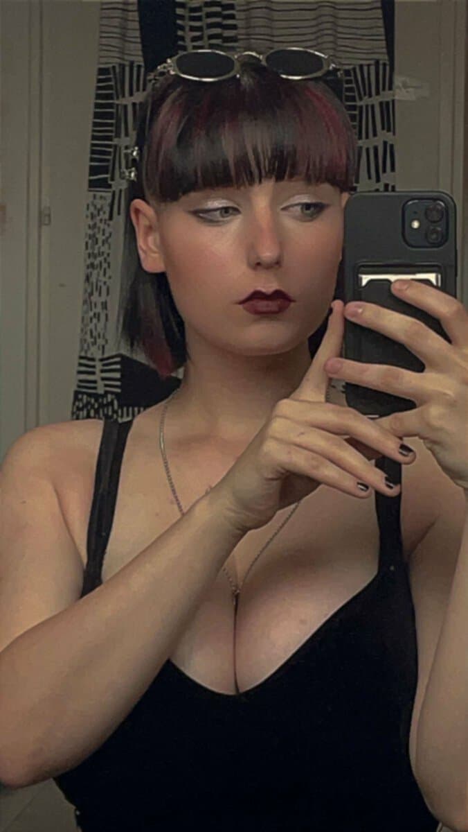 Hot hungarian webslut Lilla