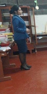 Miren ? nada más a una practicante que desea ser una futura profesora de primaria...que tal la ven?