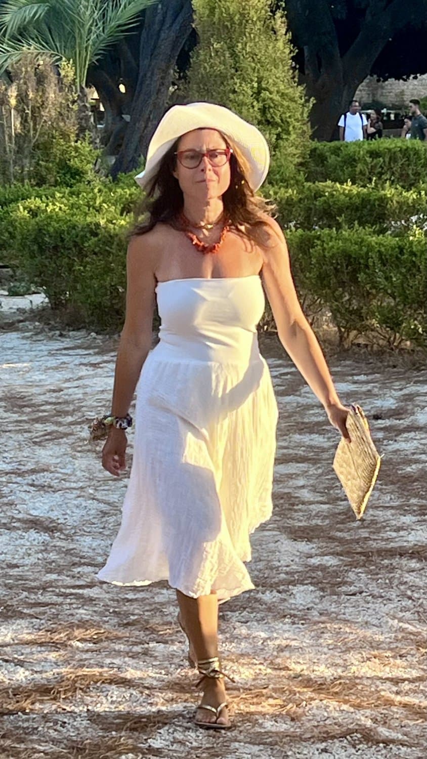 My wife Margot amateur sexy sunglasses wife