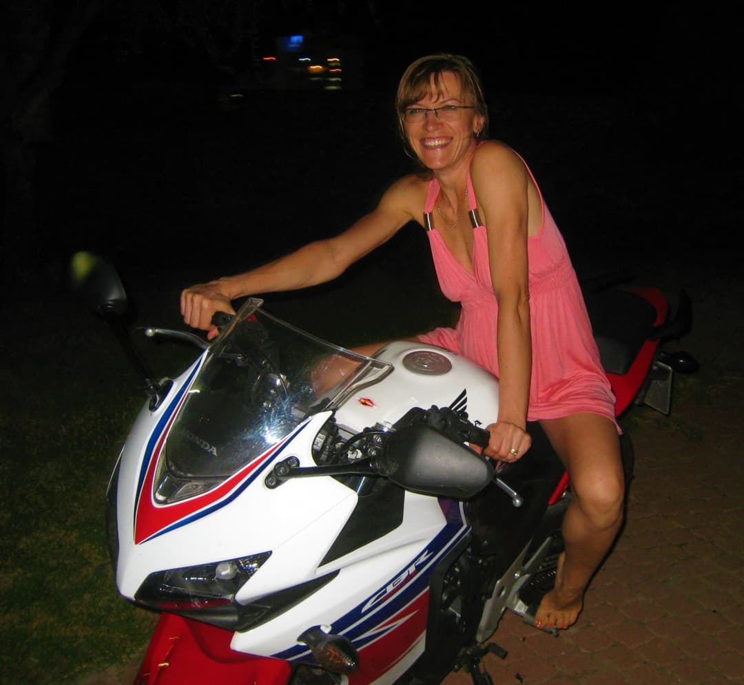 Irina Public and Outdoor Dogging Whore Wife 37