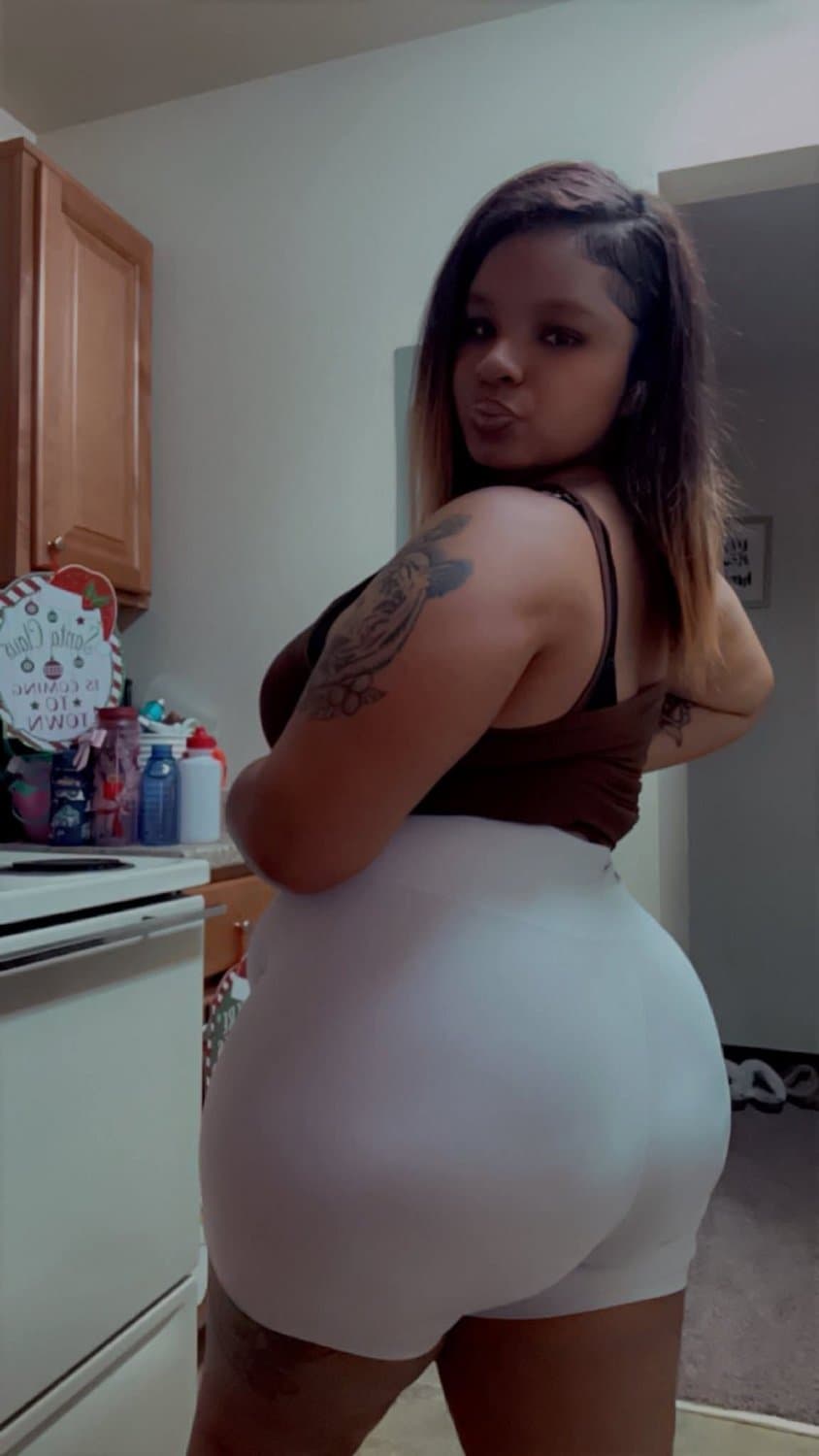 JUICY THICK BIG ASSES LATINA EBONY BBW SSBBW