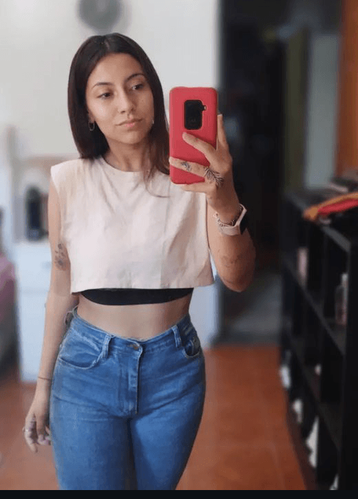 Click to view full size Lindo gato me salió la nena uff