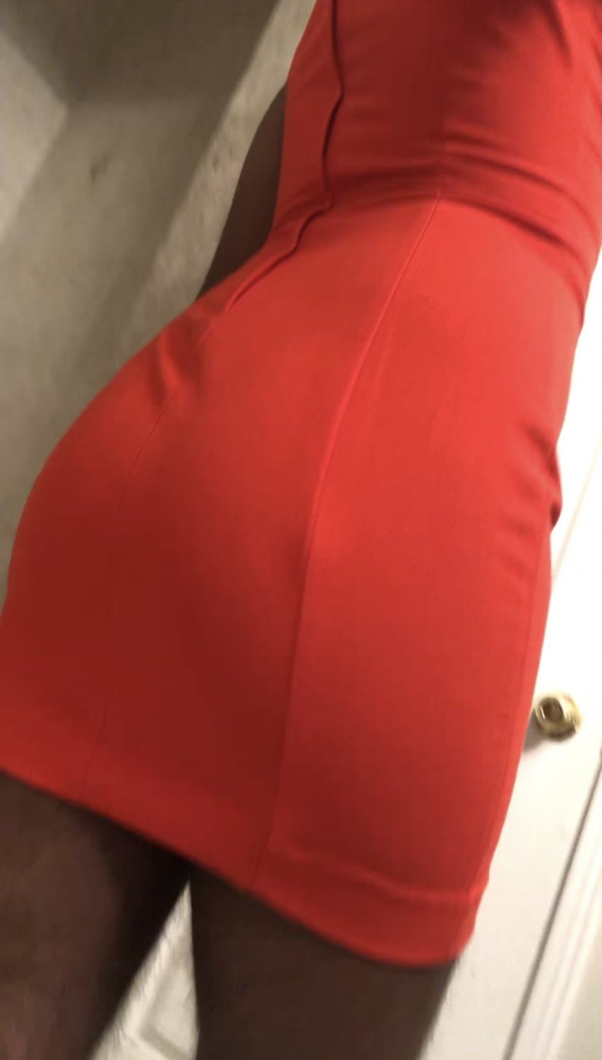 Click to view full size Brown femboy spanks himself