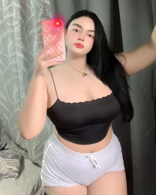 Click to view full size Thick Pinay cyclist Eliza (Aki) shirt hair talaga siya naka wig lang