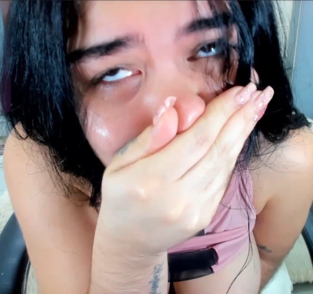 una pendeja puta latina teen with big fat tits ass fapping