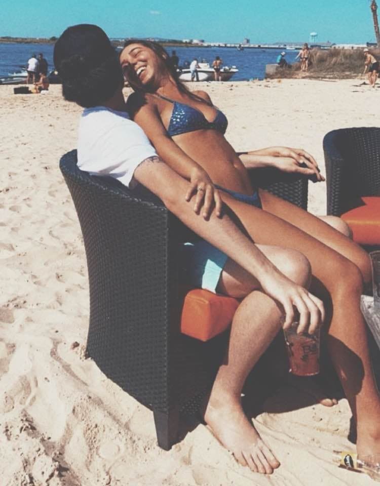 Guy wants tribs on his crush send them over n ill send his reaction kik user87766899026