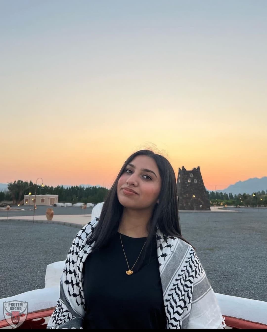 French hijab beurette