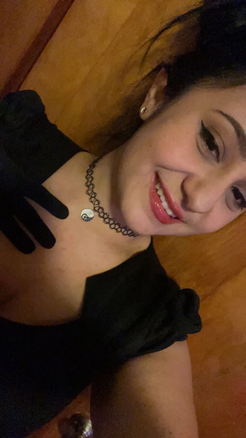 Big Boob Alt GF Being Absolute Tease