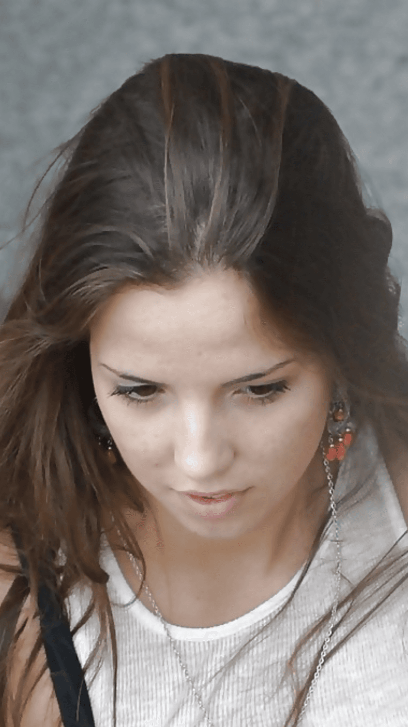 Voyeur teens cunt lip slip