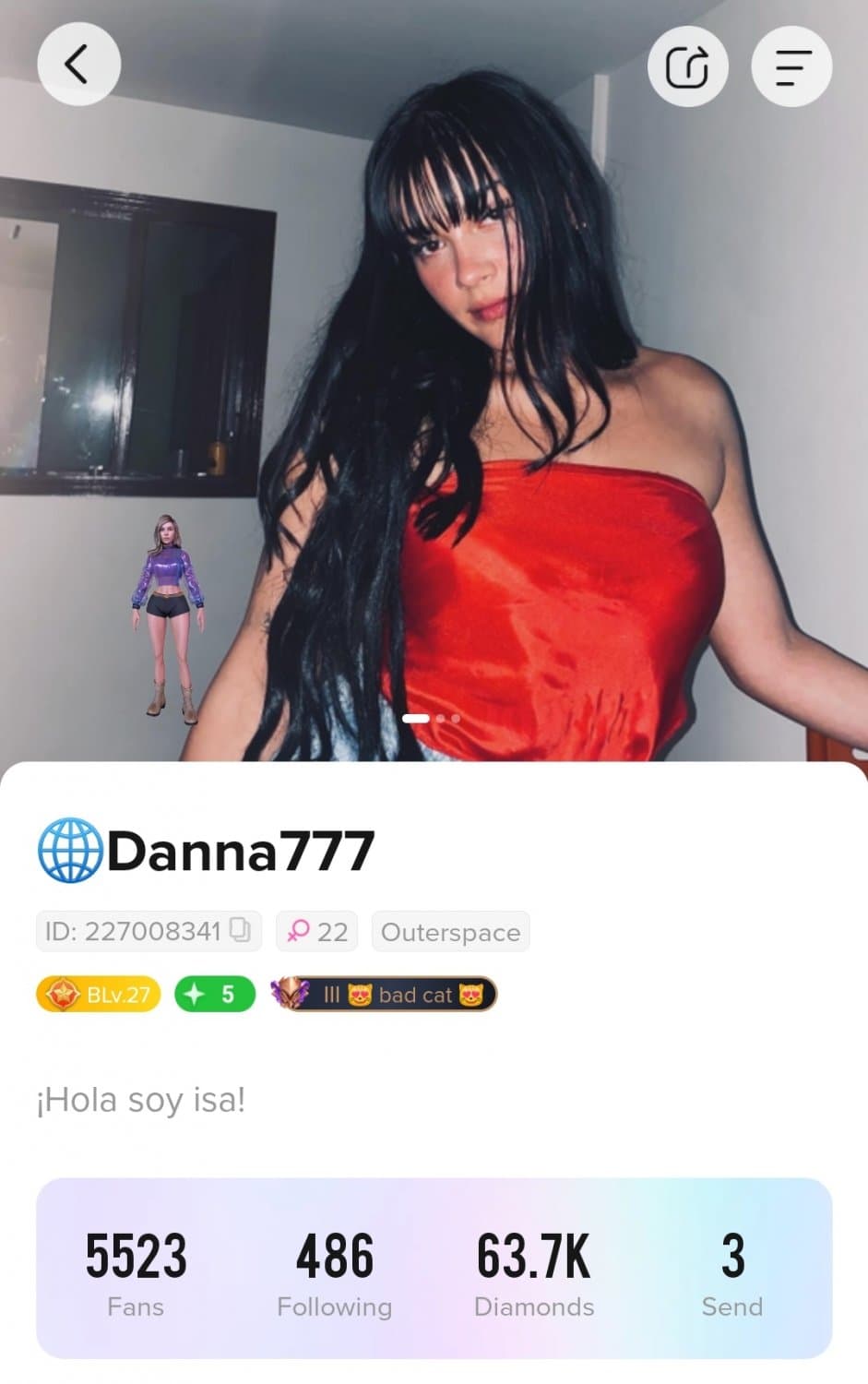 Colombian sexy Danna777 (IG) live boob tease in liveme