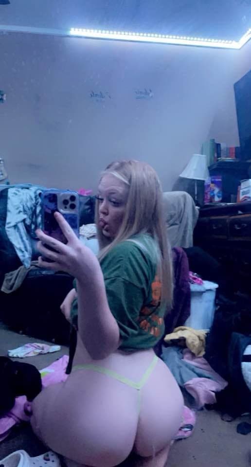 18yr old Kayla Thompson from Tampa Florida.