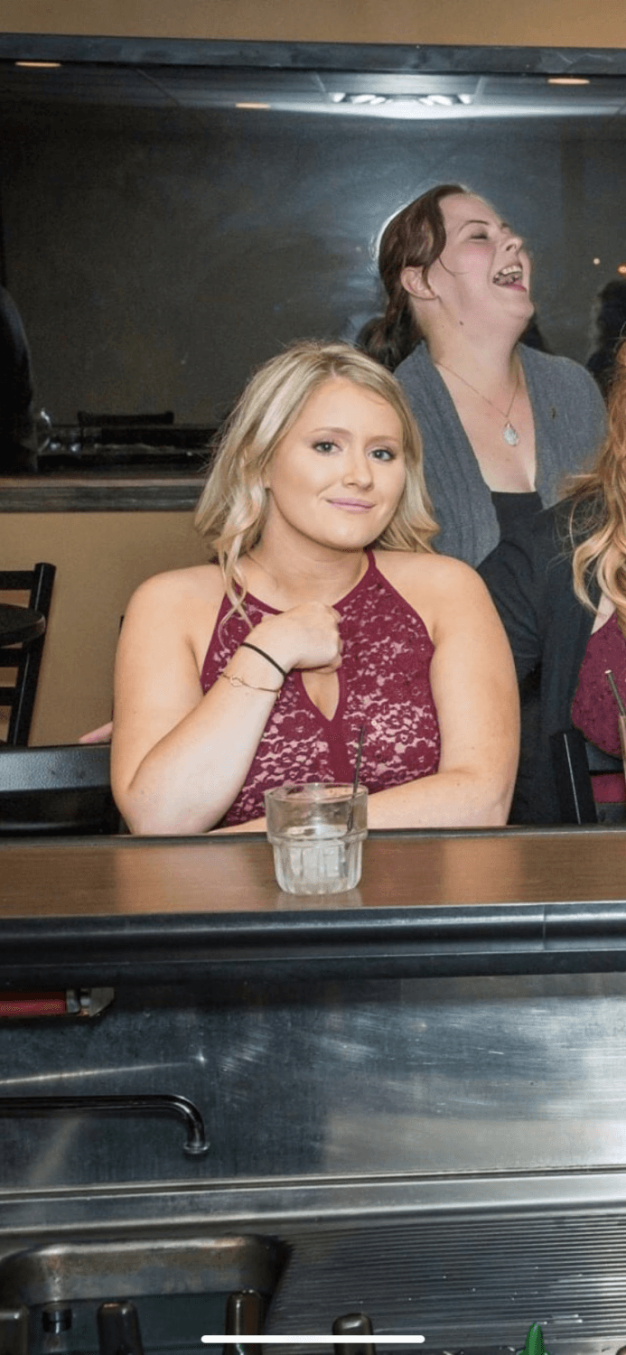 Hometown crush sucked my best friend b4 he slid his cock between her tits a month after being single