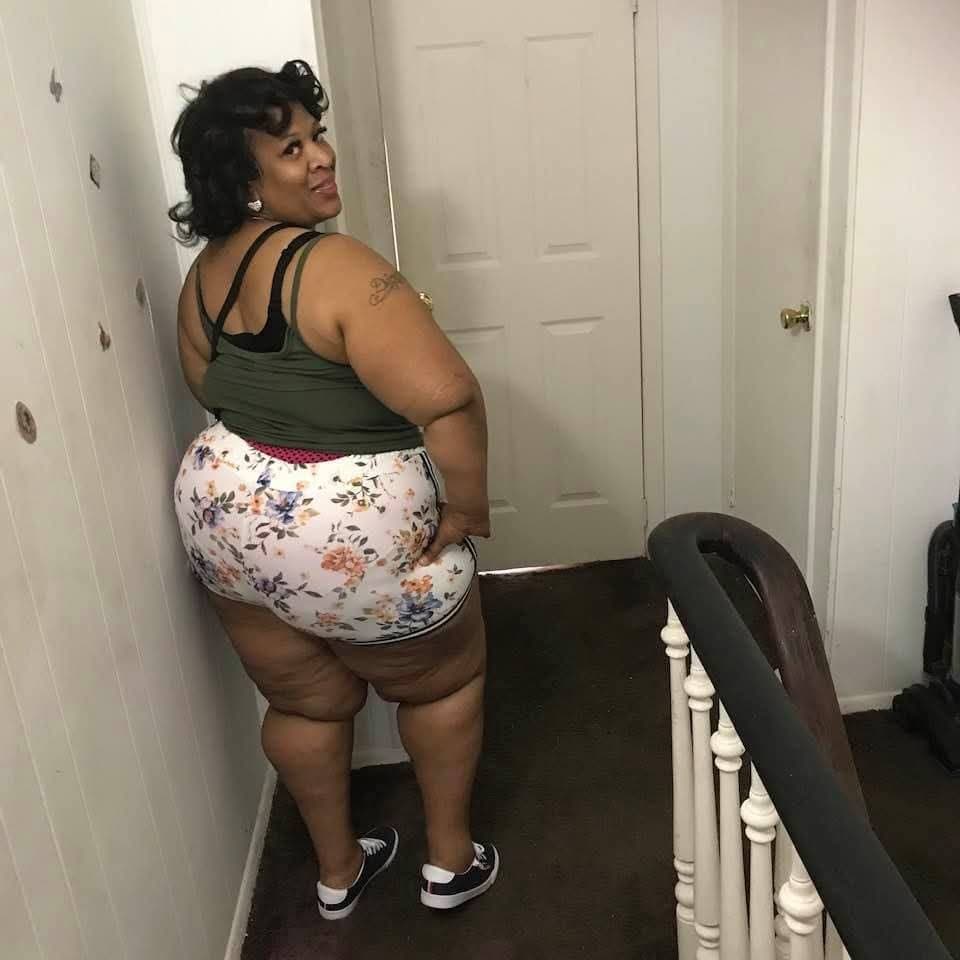 JUICY THICK BIG ASSES LATINA EBONY BBW SSBBW