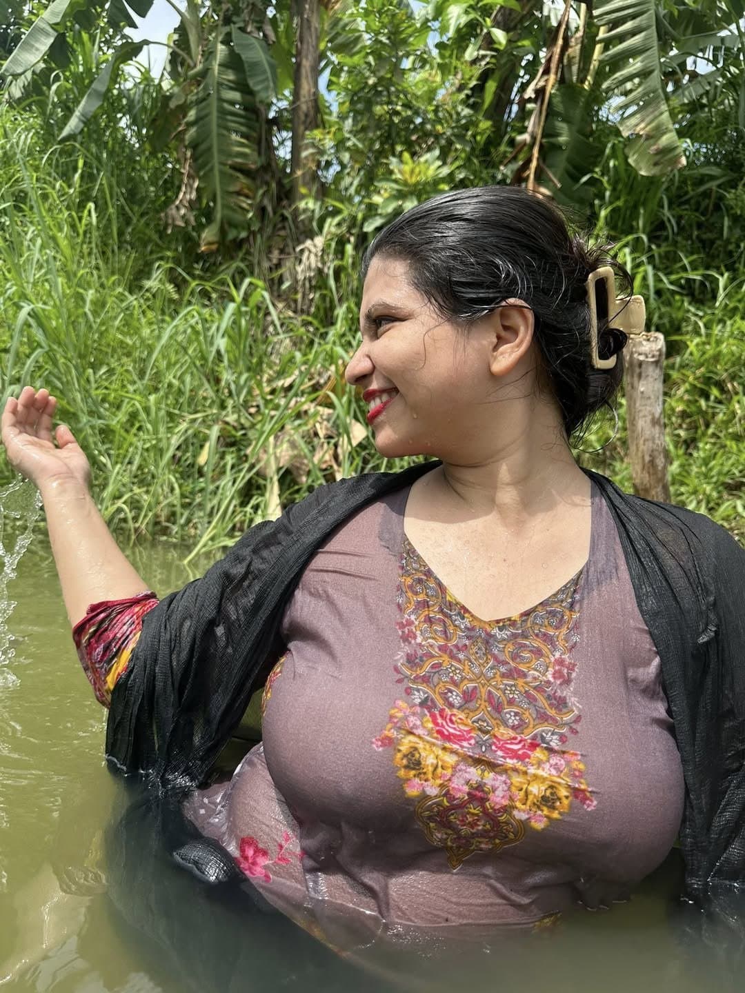 Bangladeshi busty chubby girl rima akter Fingering