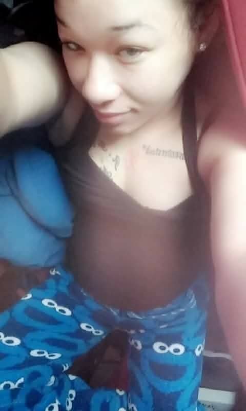 Some pic of a sister that needs some cum in her badly hmu