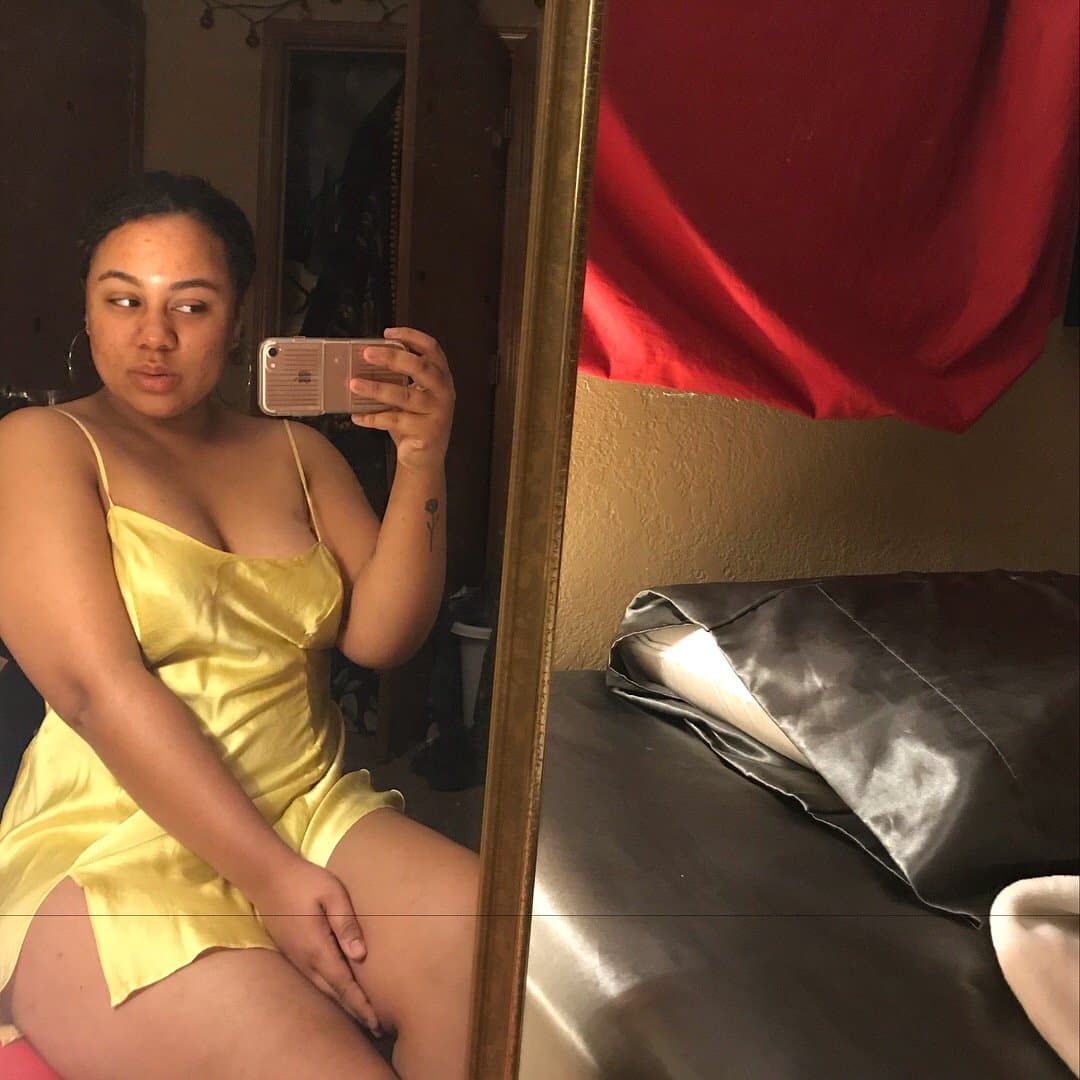 Sexy Redbone slut sucks a fat dick sloppy deepthroating it like a good slut and gets fucked hard