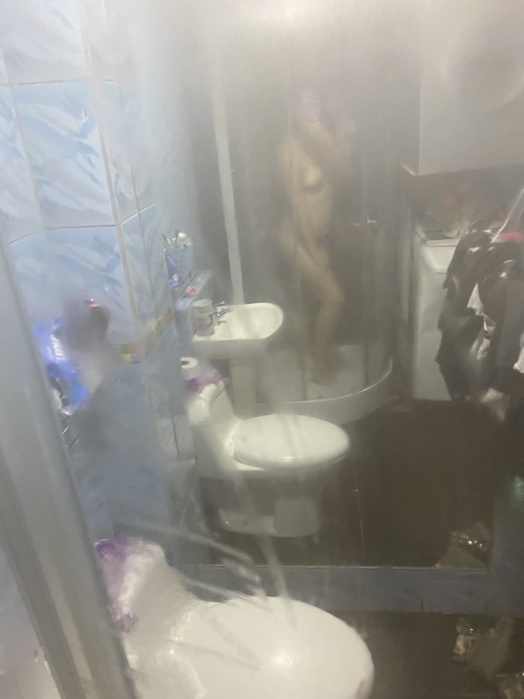 Chubby roommate watching her friend getting boned hard, that look in her eyes, she wants to join